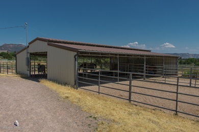 horse stable for equine therapy at Kolob Canyon